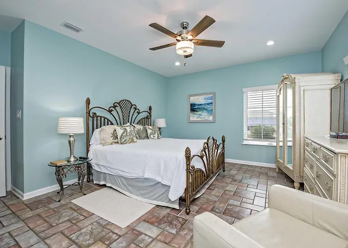 Dolphy Dunes West Holiday home *